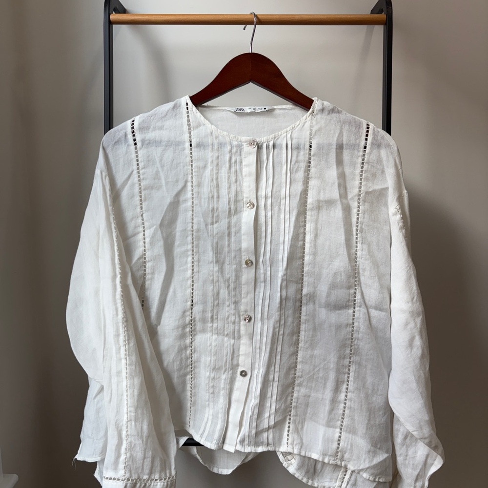 Zara Cream Textured Button-Up Top - Picture 2 of 3